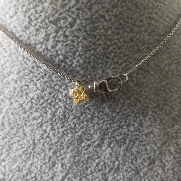 David Yurman 14K Yellow Gold X Cross Necklace in Sterling silver - Picture 6 of 8